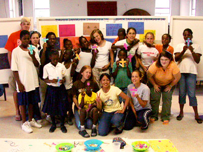 Group photo with the kids.